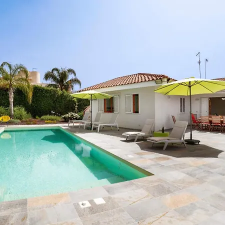 Villa Chicco Di Sale - Exclusive Pool