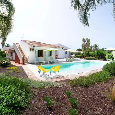 Chicco Di Sale - Exclusive Pool Villa Marina di Ragusa