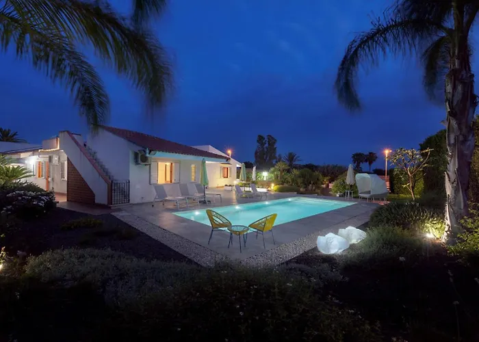 Chicco Di Sale - Exclusive Pool Villa